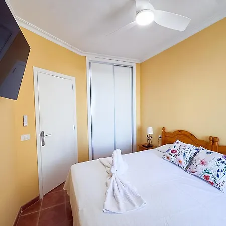 Piso Agaves شقة أذيخي